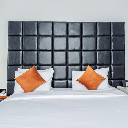Avian Court Penthouse Aparthotel Naivasha Kültér fotó