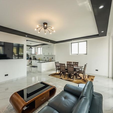 Avian Court Penthouse Aparthotel Naivasha Kültér fotó